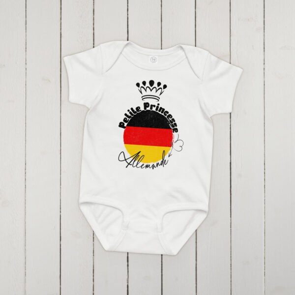 Petite Princesse d'Allemagne — cadeau Body Bébé Fille en Coton – Image 3