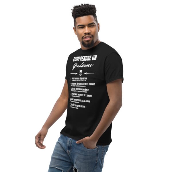 T-shirt Homme “Comprendre un Gendarme” : Décryptez leur Langage Secret ! – Image 10